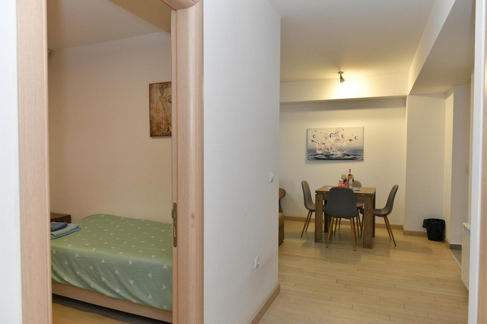 Skopje Starlight Apartments - Flatiron Ngoại thất bức ảnh